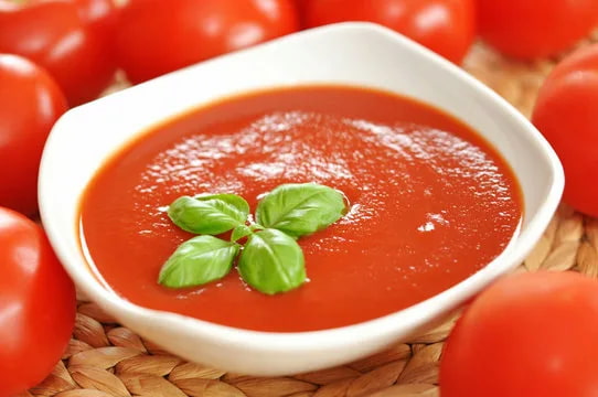 تصویر 4 از رب گوجه فرنگی ورامین تهیه شده از گوجه های آبدار دشت ورامین با عصاره غلیظ